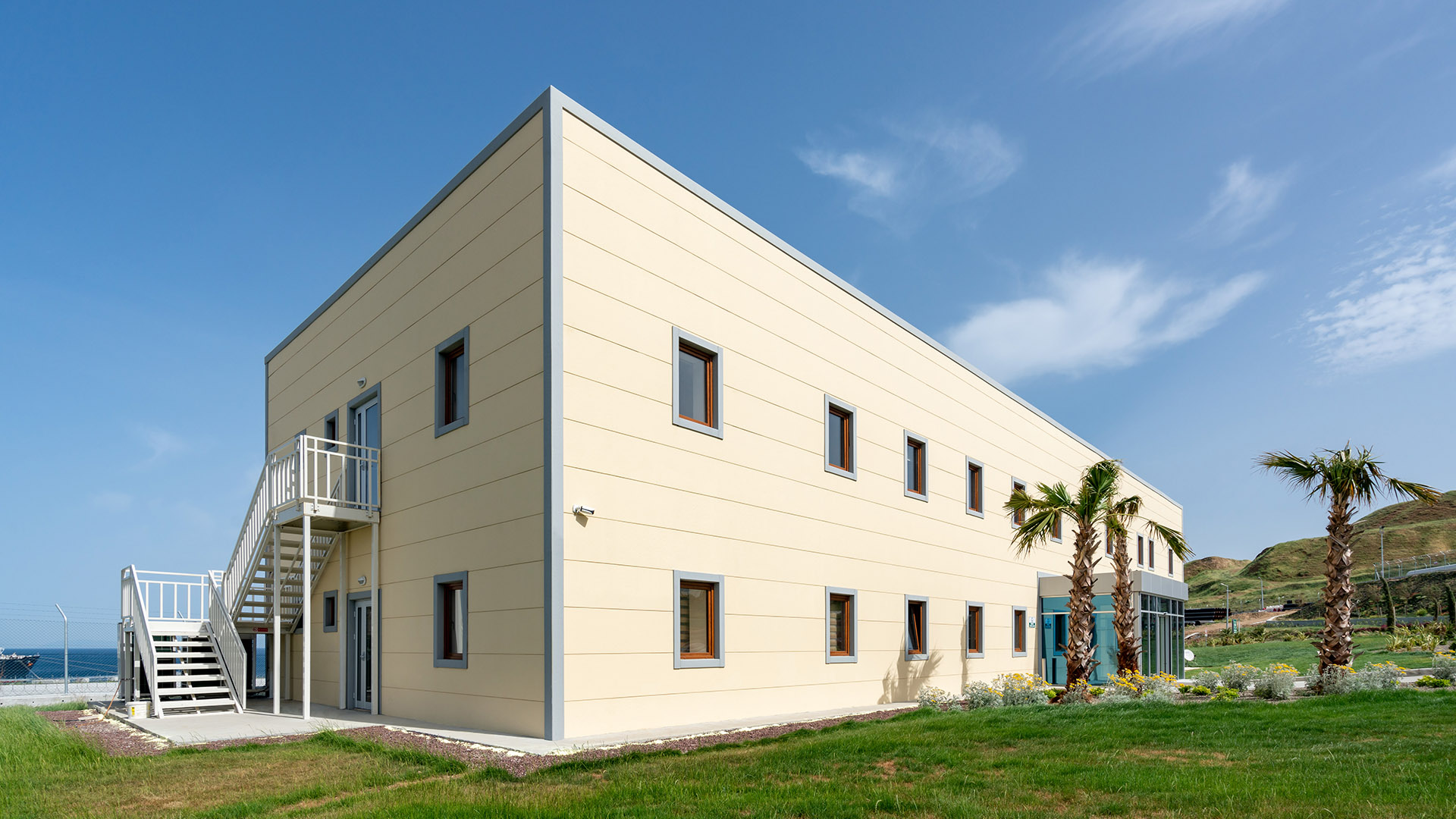 LNG Terminali Ofis Yönetim Binası - 1