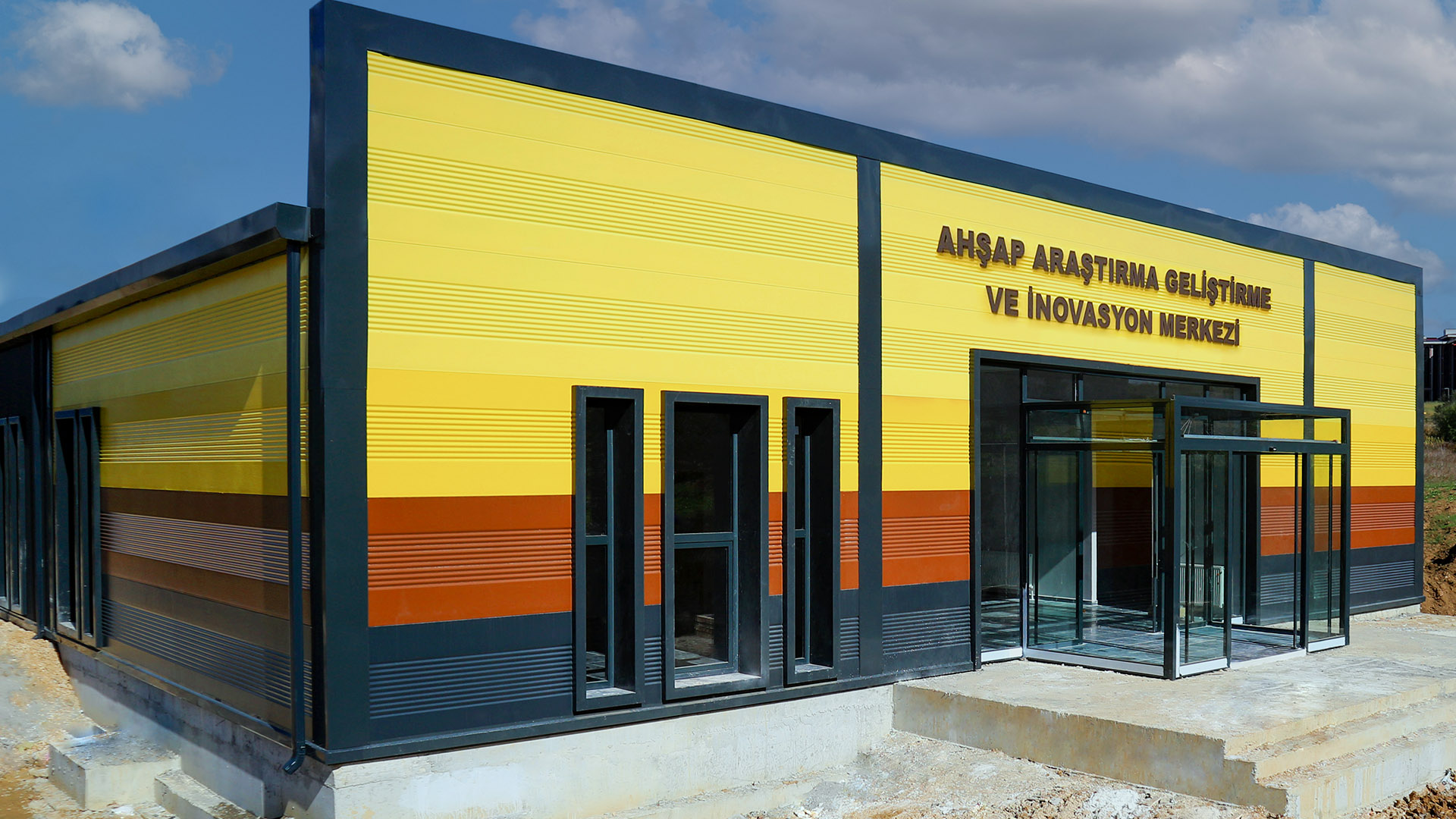 Kastamonu Üniversitesi Ahşap Araştırma, Geliştirme ve İnovasyon Merkezi Binası - 1