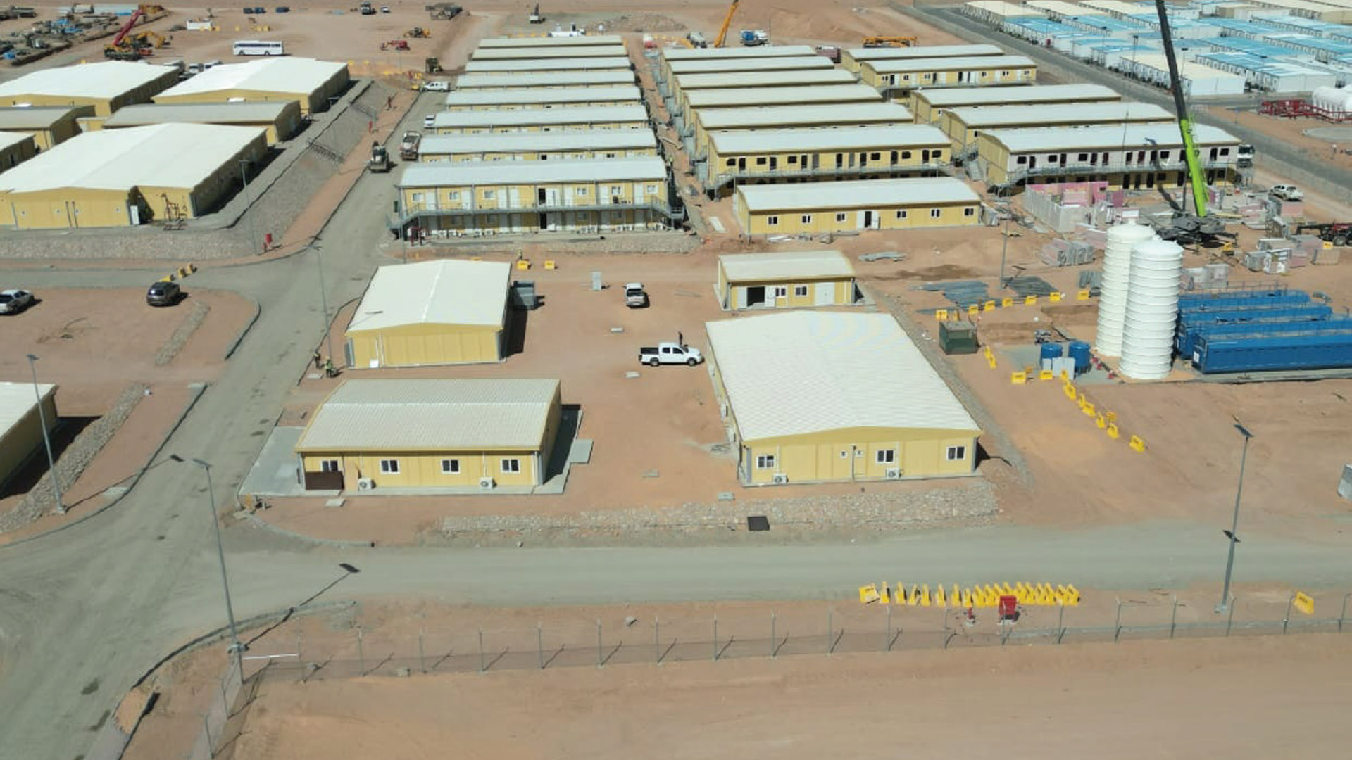 NEOM Trojena Lake Perimeter Camp Facilities - 4